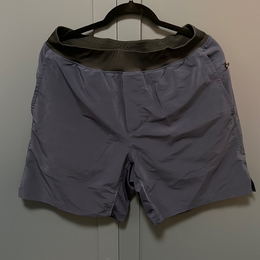 Fabletics lined runners shorts